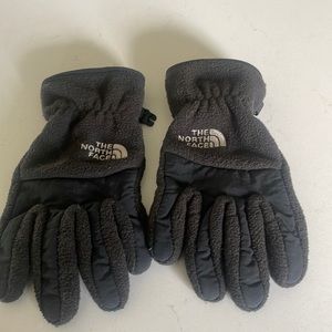 Boys Black north face gloves